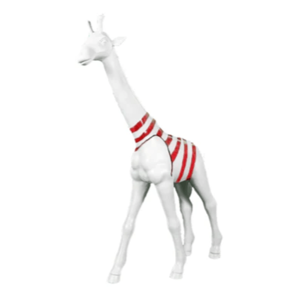 Sculpture Girafe XXL en Résine 150 cm Rouge Marin – Swiss Sculpture - Swiss-sculpture.ch