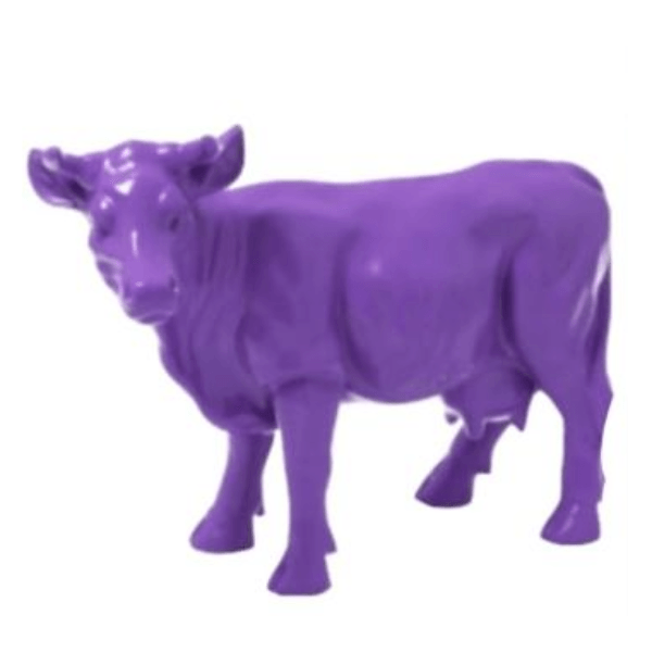 Sculpture Vache en Résine 50 cm Violet Brillant – Swiss Sculpture - Swiss-sculpture.ch